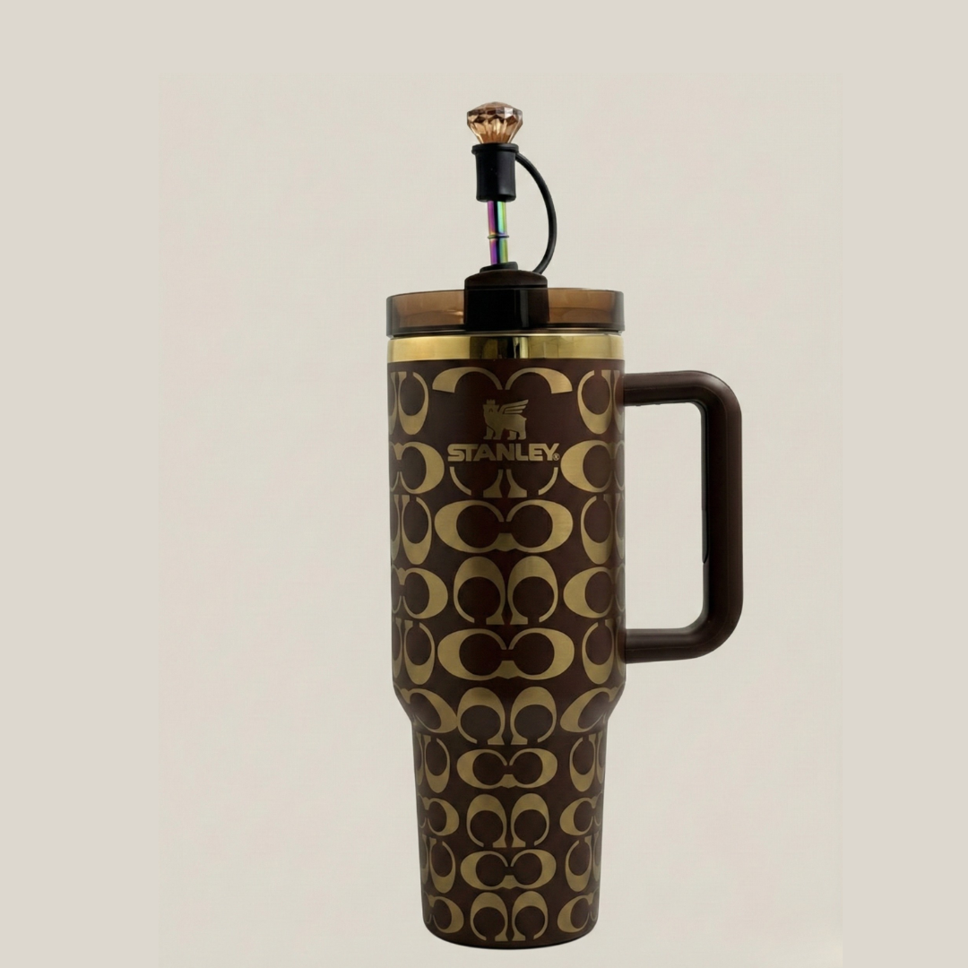 Holografischer Monogramm Quencher Tumbler (1,2 l) – Braun