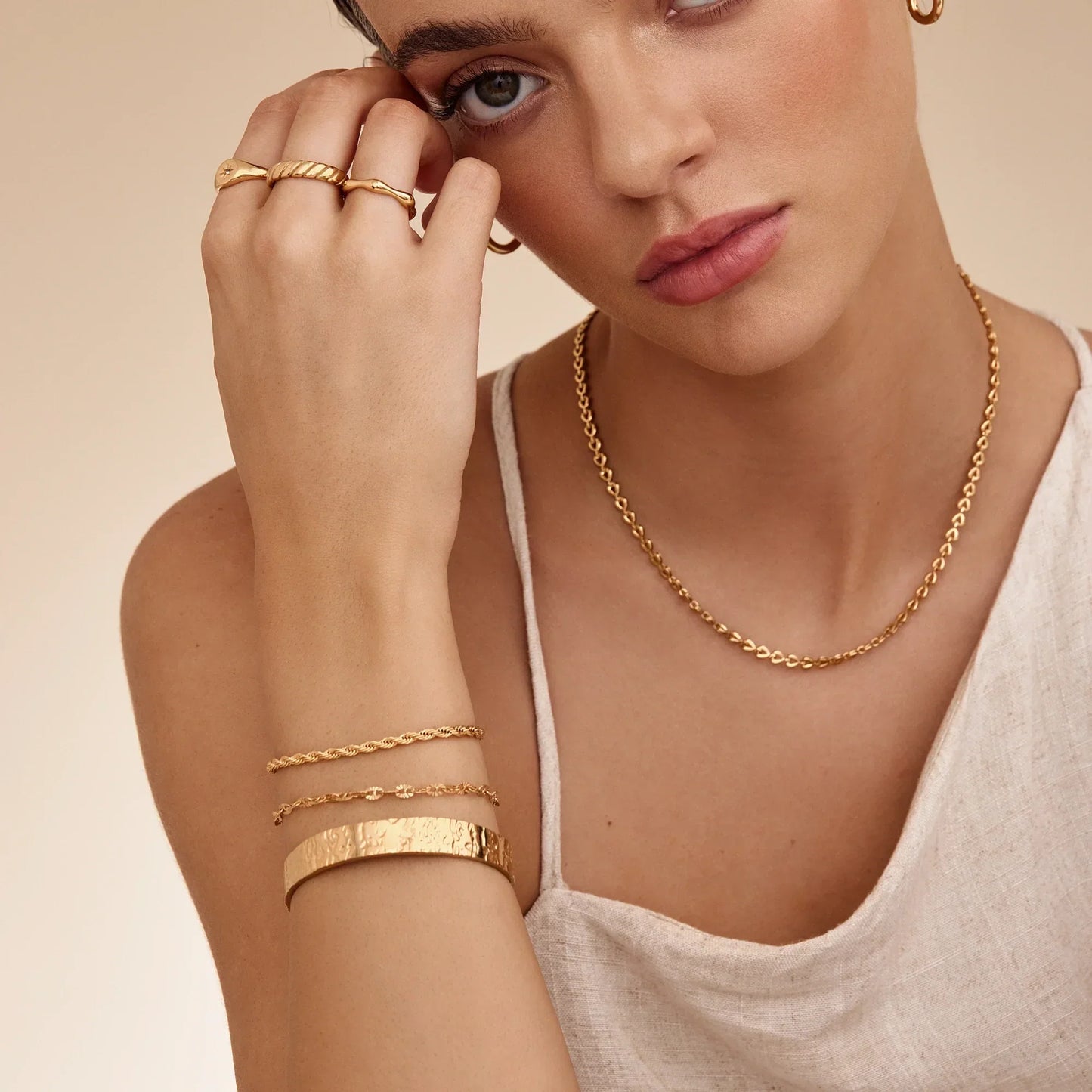 Bold-Sequin-Ketten-Armband