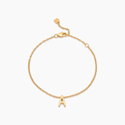 Zartes Initial-Charm-Armband