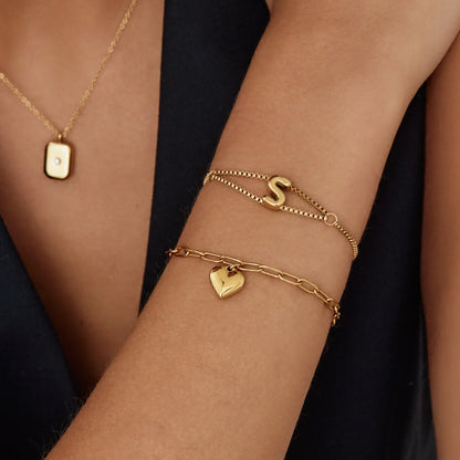 Büroklammer-Armband mit Herz-Charm