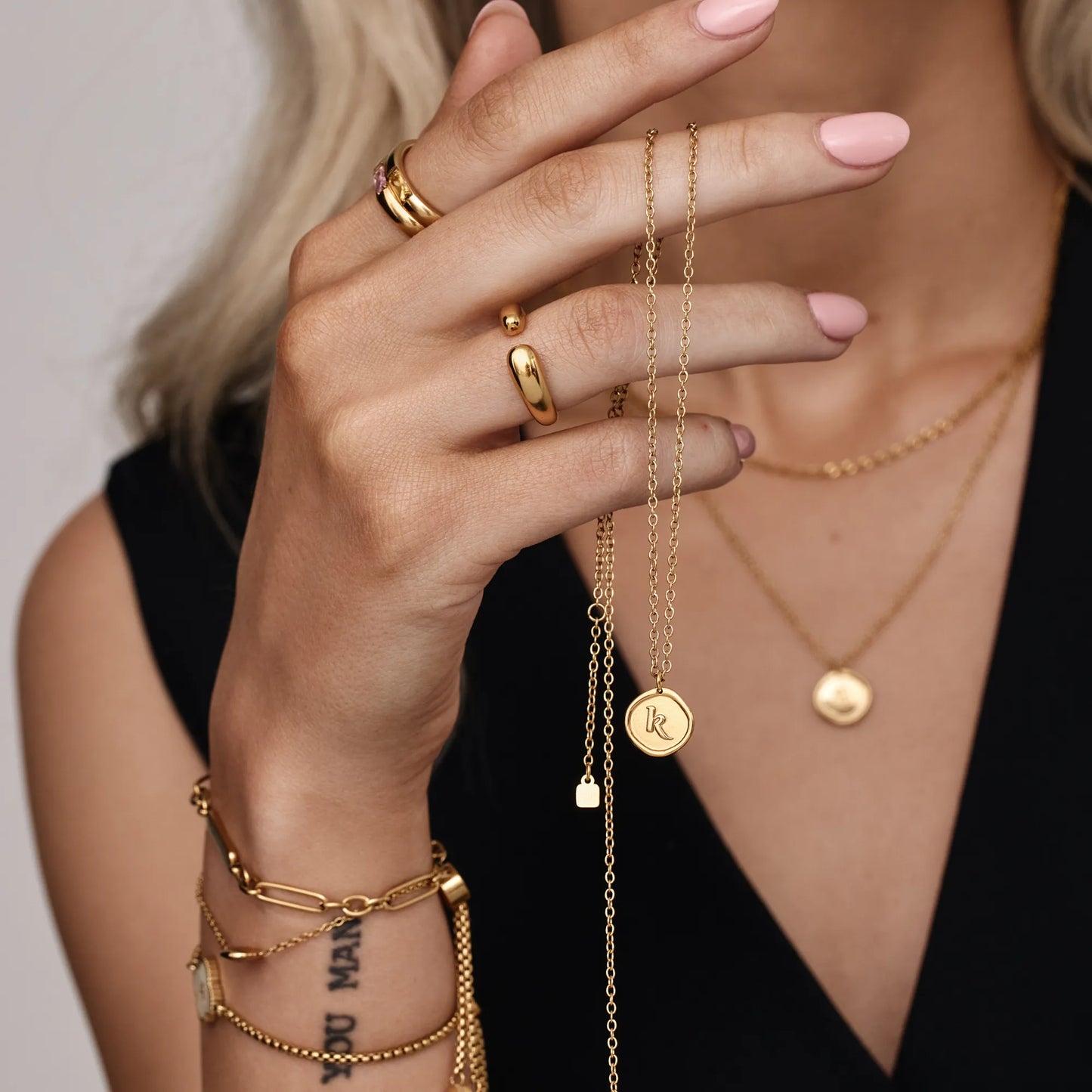 Kette mit Initial-Siegel