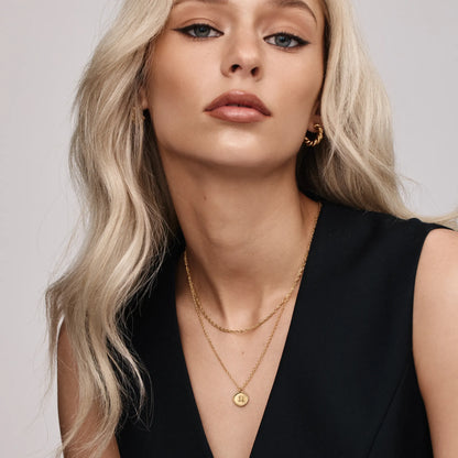 Kette mit Initial-Siegel