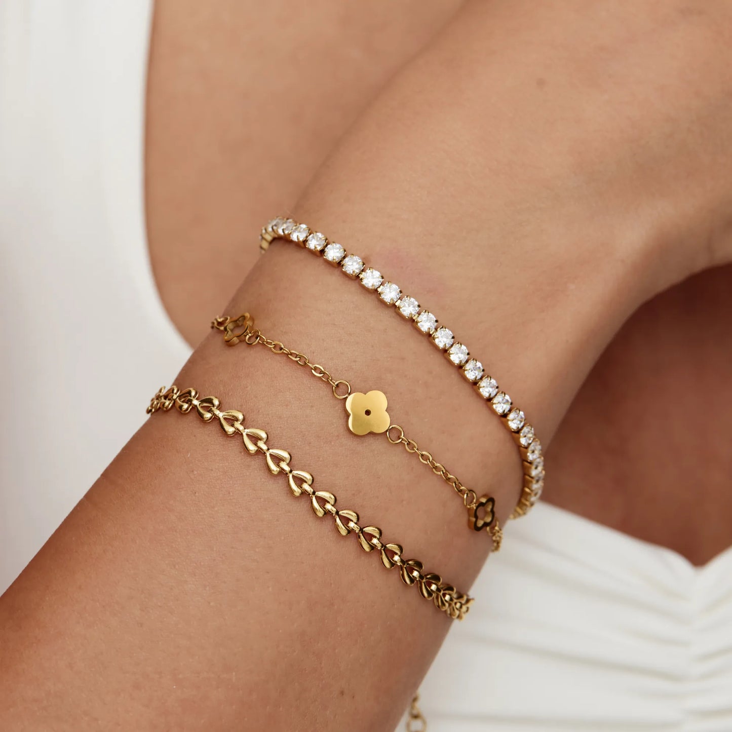 Zartes Kleeblatt-Armband