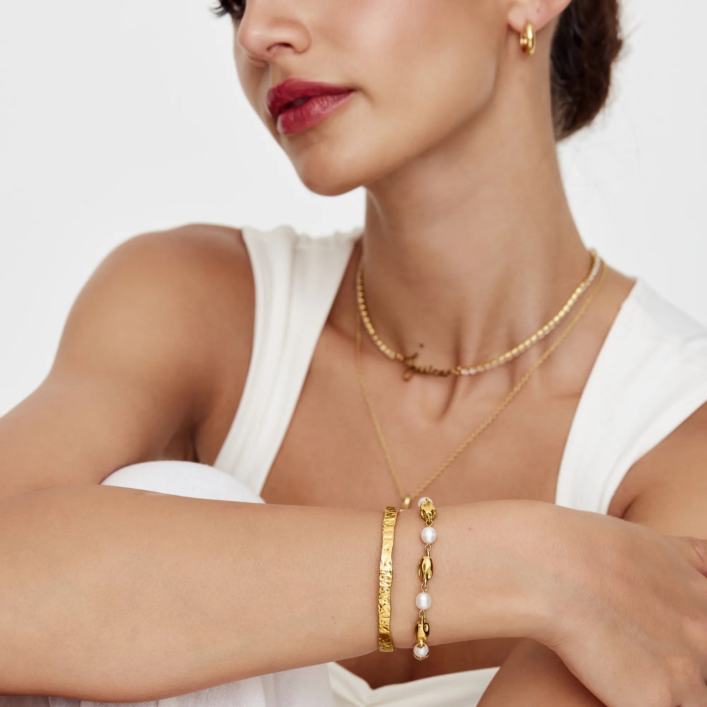 Süßwasserperlen-Armband mit geschmolzenem Gold