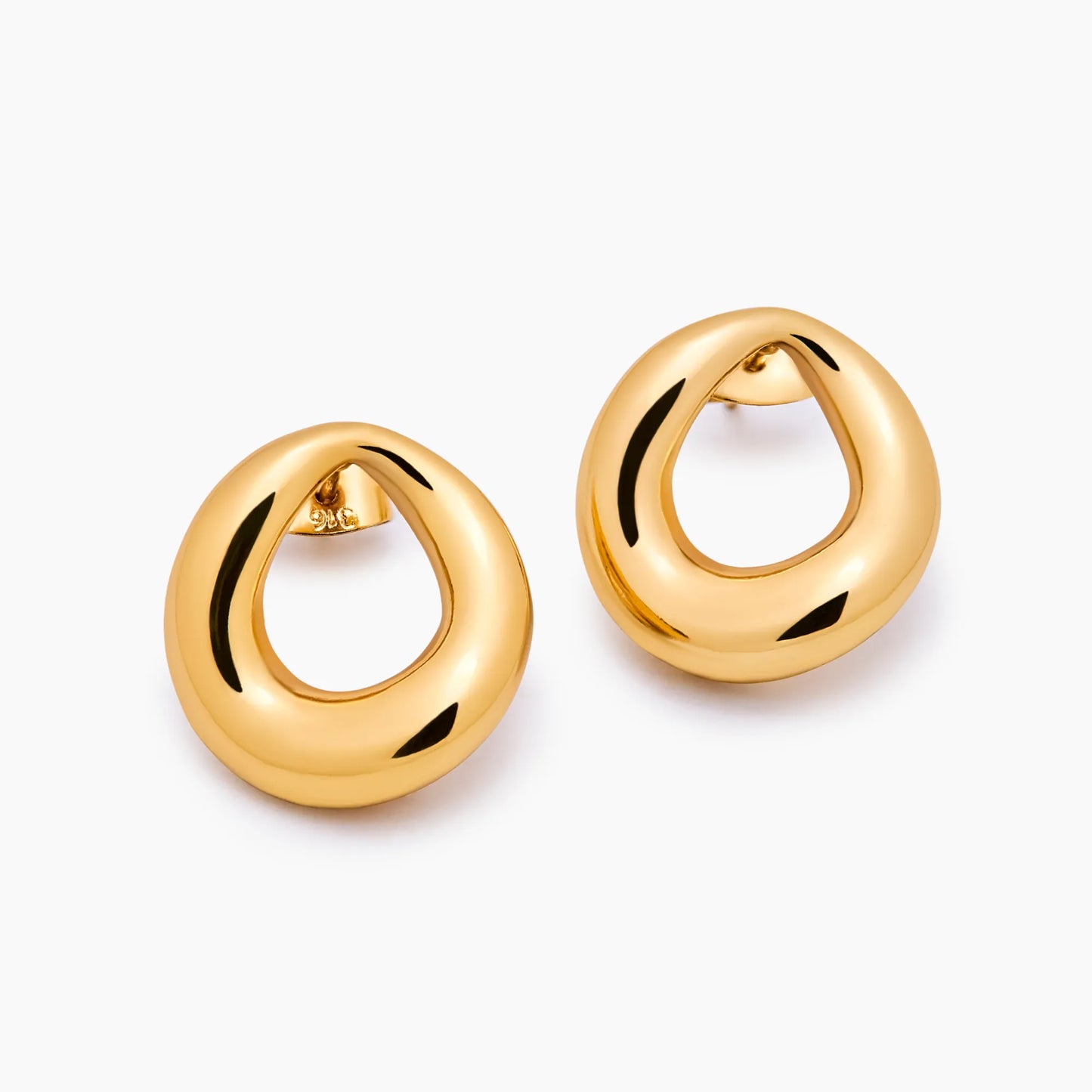 Sculpted Loop Ohrringe