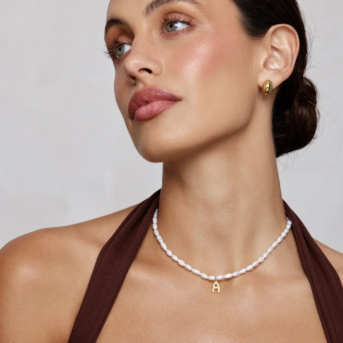 Statement-Perlenkette mit Initiale