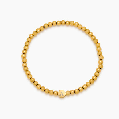 Graviertes Initial-Perlenarmband