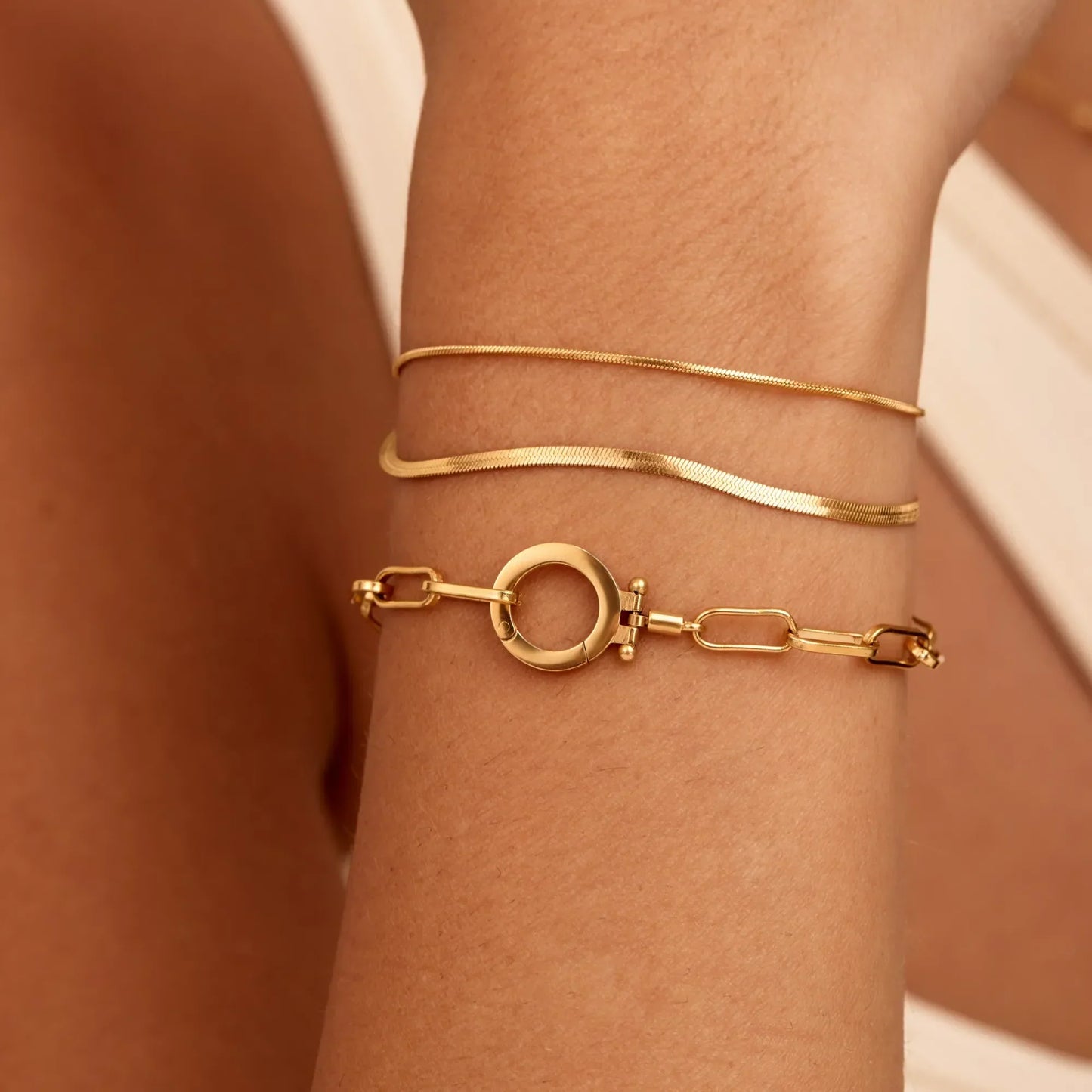 Essential Büroklammer-Gliederarmband