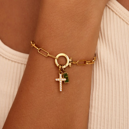 Büroklammer-Armband mit Kreuz-Charm und Geburtsstein