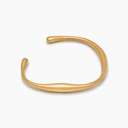 Dune Armreif in Gold