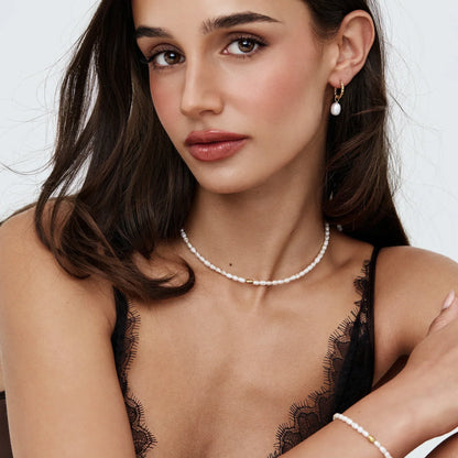 Essential Perlen Choker Halskette