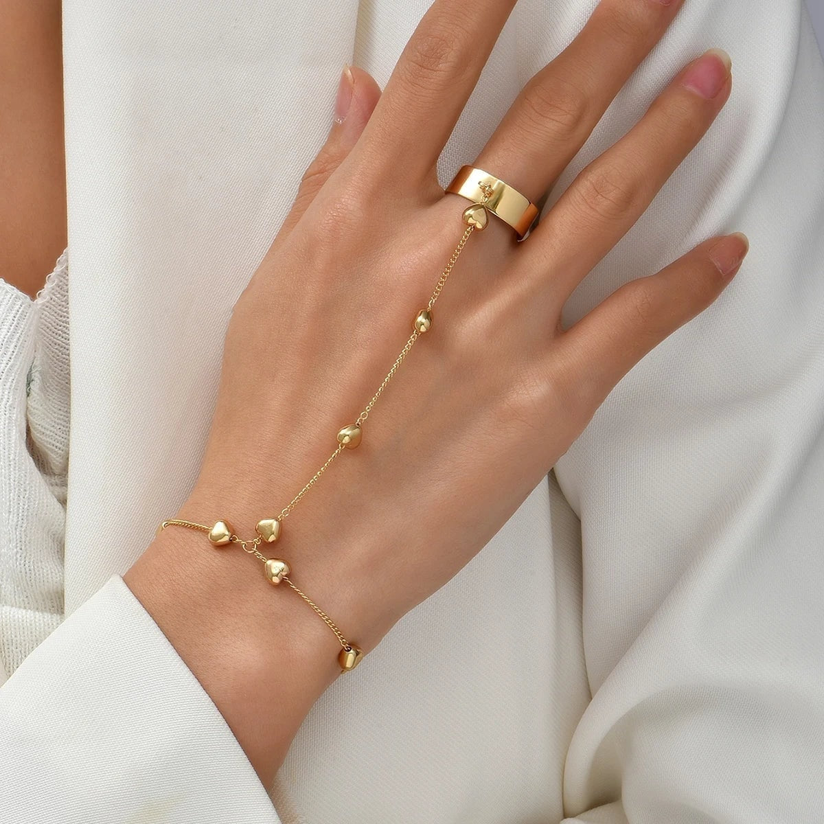 Handkette mit Herz