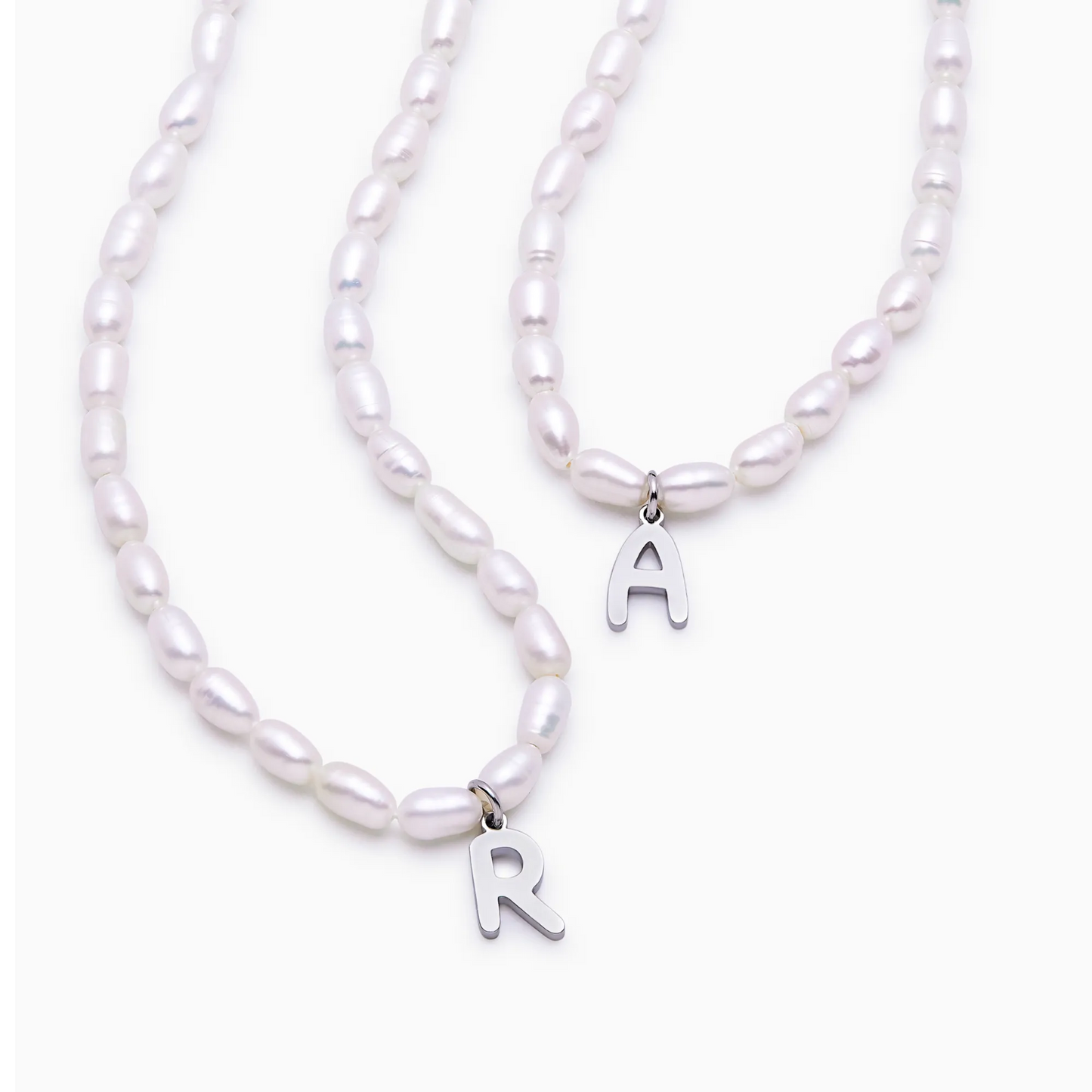 Statement-Perlenkette mit Initiale