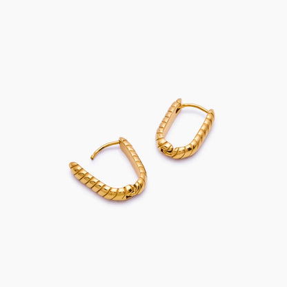 Roma Twist Huggie Creolen