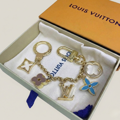 LV Premium-Armband mit bunten Charms